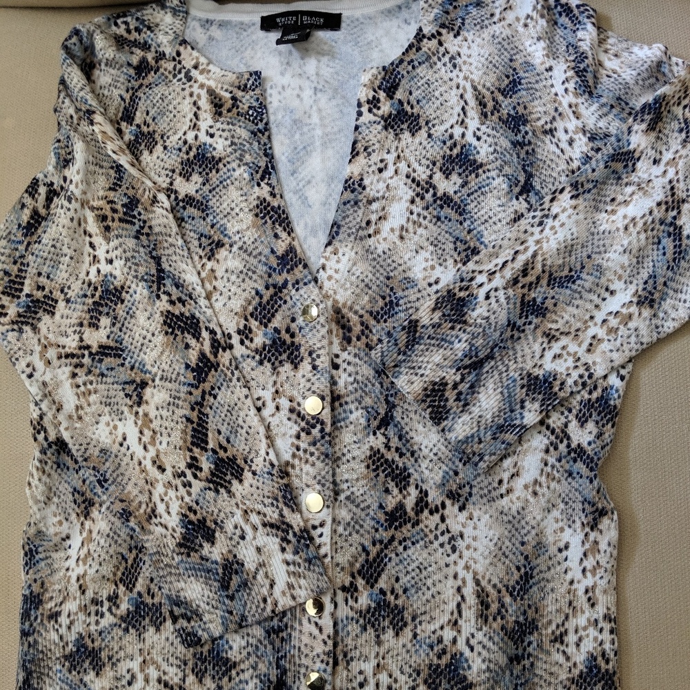 Women's sweater